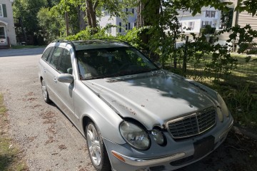 2005 Mercedes-Benz E-Class