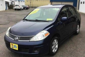 Nissan Versa 2007