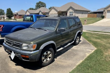 Nissan Pathfinder 1999