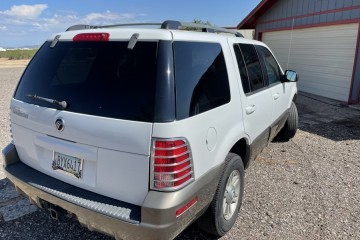 2004 Mercury Mountaineer
