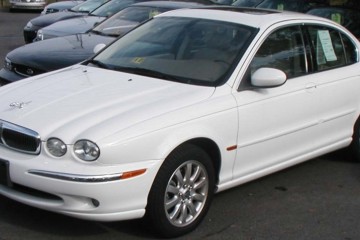 Junk 2002 Jaguar X-Type Photo