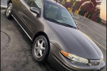 Junk 2002 Oldsmobile Alero Photo