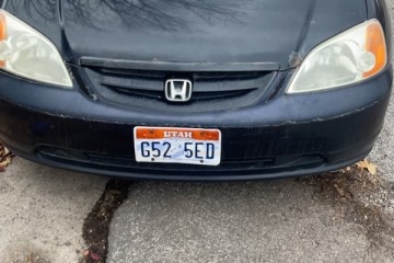 2001 Honda Civic - Photo 2 of 3