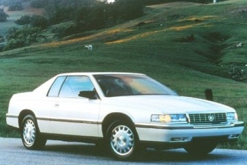 Junk 1992 Cadillac Eldorado Photography