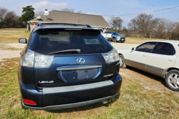 2005 Lexus RX 330 - Photo 3 of 5