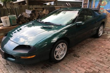 Junk 1995 Chevrolet Camaro Image