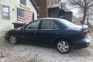 Junk 2000 Pontiac Sunfire Image