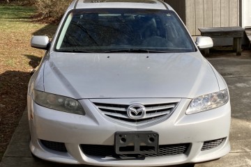 2004 Mazda 6 - Photo 2 of 4