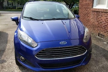Ford Fiesta 2014 - Photo 1 of 2