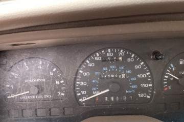 1995 Ford Windstar - Photo 2 of 2