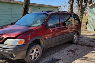 Junk 2002 Pontiac Montana Image