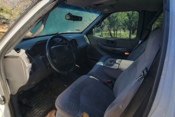 2000 Ford F-150 - Photo 2 of 6