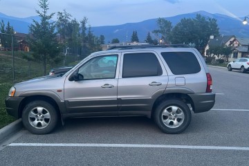 2001 Mazda Tribute - Photo 2 of 2