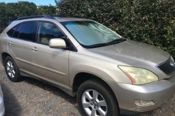 2004 Lexus RX 330 - Photo 1 of 2