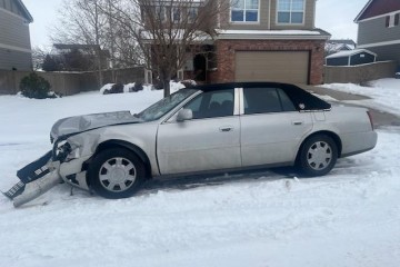 2004 Cadillac DeVille - Photo 4 of 5