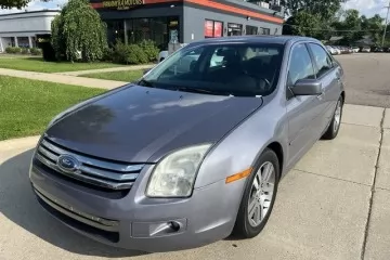 2007 Ford Fusion - Photo 2 of 2