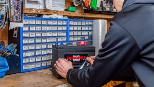 Edmonds Batteries Ltd (Image 2 of 4)