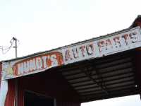 Hundt's Auto Salvage