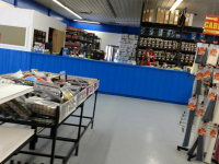 Stock auto Parts Warehouse