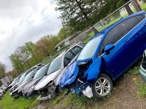 Brooks Auto Wreckers & Towing (Image 1 of 4)