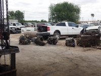 Tres Estrellas Auto Salvage